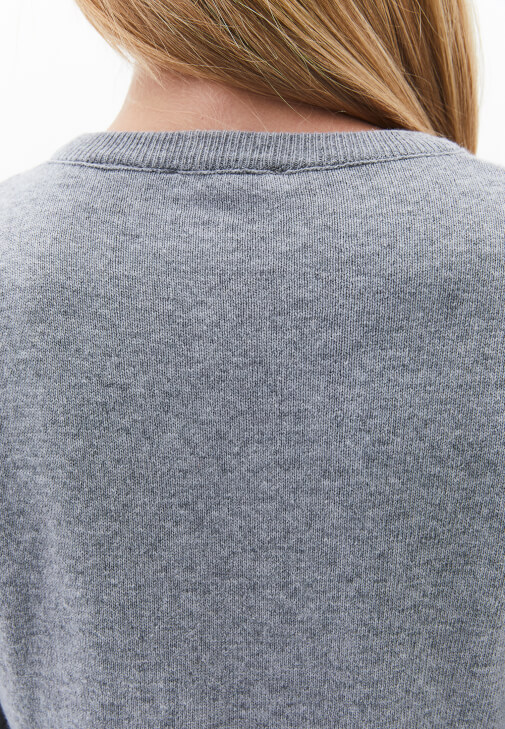 Alpaka Karışımlı Kazak ve Pantolon Kombini