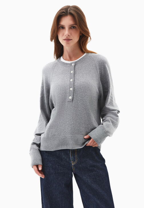 Düğmeli Triko Kazak ve Pantolon Kombini