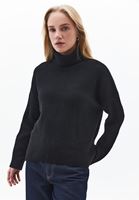 Bayan Siyah Yün Karışımlı Balıkçı Yaka Kazak