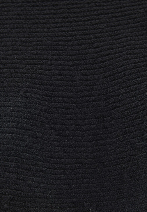 Straplez Kazak ve Bootcut Pantolon Kombini