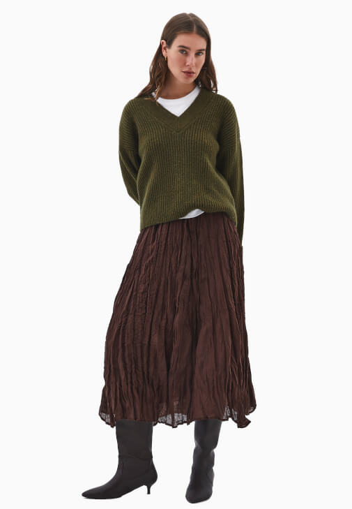 Yün Karışımlı Kazak ve Piliseli Etek Kombini