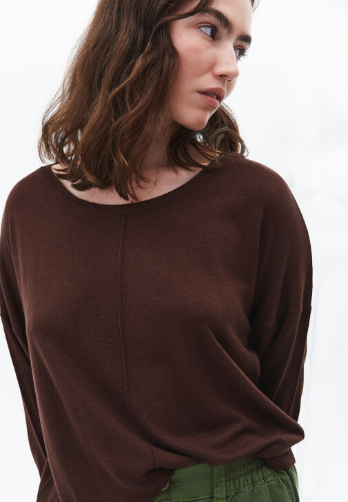 Triko Kazak ve Kargo Cepli Pantolon Kombini