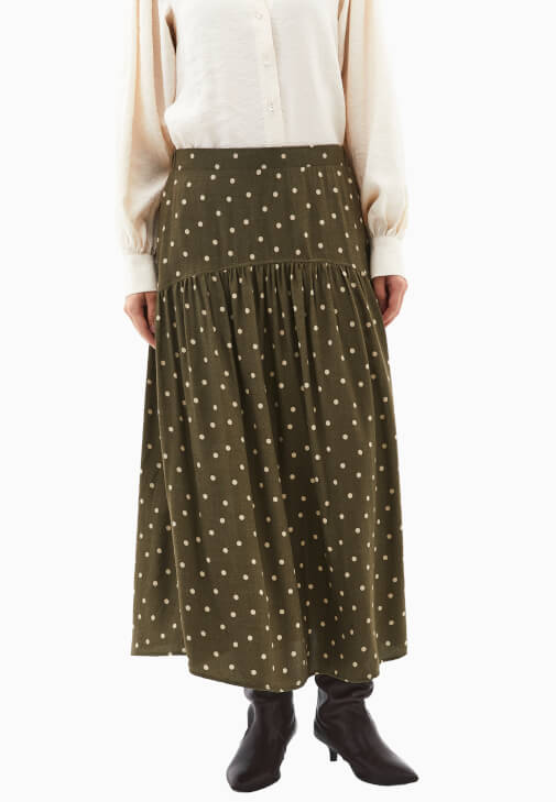 Desenli Etek ve Modal Gömlek Kombini