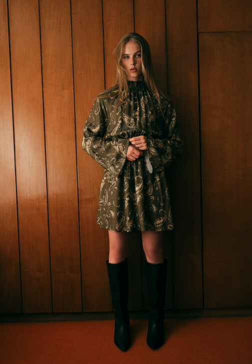 Çok Renkli Desenli Mini Elbise