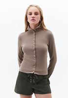 Bayan Kum Beji Yüksek Yaka Düğmeli Bluz