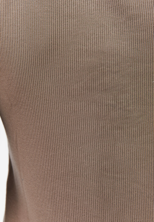 Düğmeli Bluz ve Pantolon Kombini