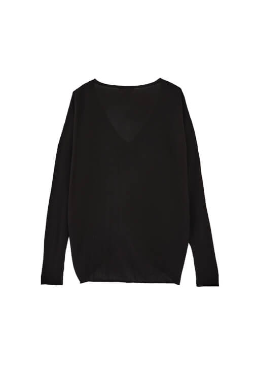 V Yaka Kazak ve Wide-Leg Pantolon Kombini