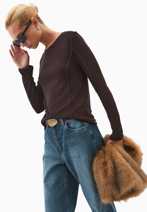 Kahverengi Sıfır Yaka Uzun Kollu Tişört