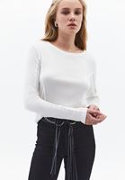 Bayan Krem Sıfır Yaka Uzun Kollu Tişört