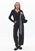 Bayan Siyah Loose-Fit Uzun Kollu Tişört