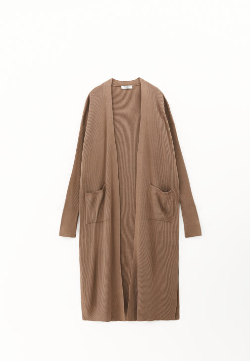 Triko Hırka ve Bootcut Pantolon Kombini