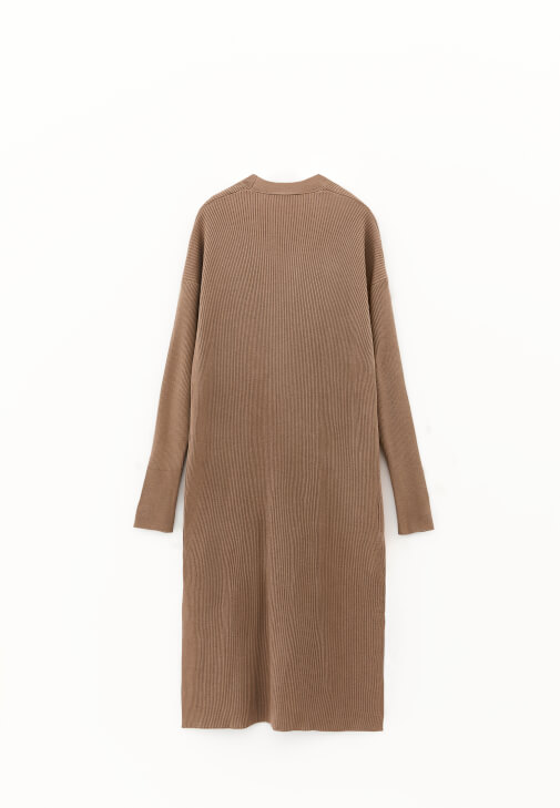 Triko Hırka ve Bootcut Pantolon Kombini