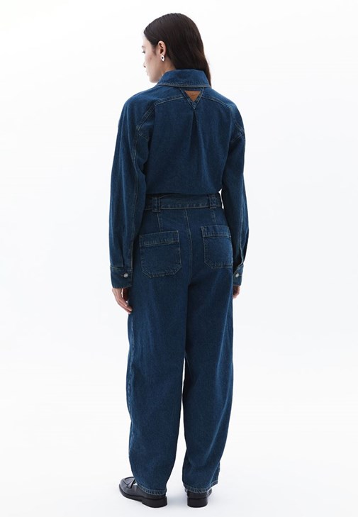 Denim Tulum ve Ayakkabı Kombini