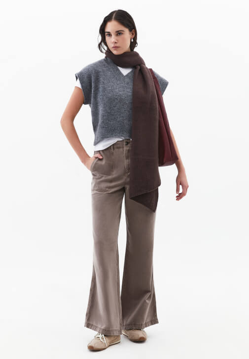  Tencel Pantolon ve Süveter Kombini