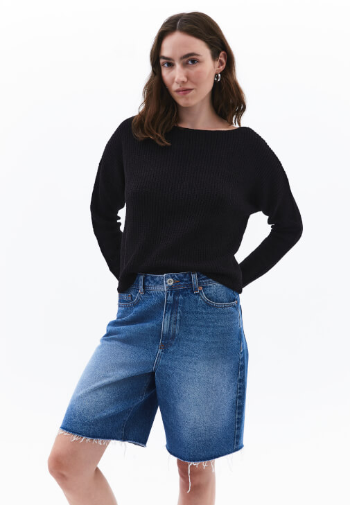 Siyah Bot Yaka Triko Kazak