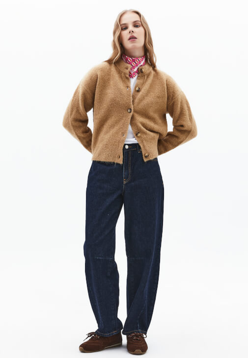  Yün Hırka ve Barrel-Fit Pantolon Kombini