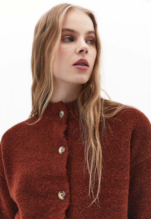 Yün Karışımlı Hırka ve Şort Etek Kombini