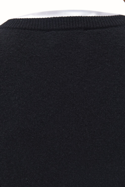 Kaşmir V Yaka Kazak ve Pantolon Kombini