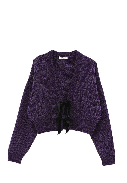 Kurdeleli Hırka ve Barrel-Fit Pantolon Kombini