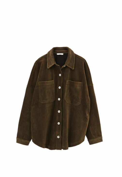 Kadife Gömlek ve Denim Pantolon Kombini