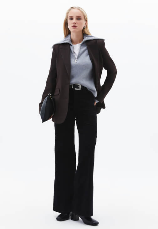 Siyah Wide-Leg Kadife Pantolon