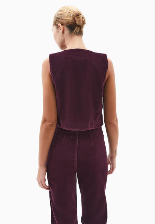 Kadife Yelek ve Kadife Pantolon Kombini