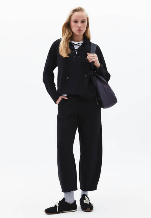 Siyah Modal Barrel-Fit Pantolon