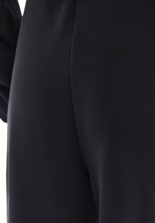 Modal Pantolon ve Sweathirt Kombini