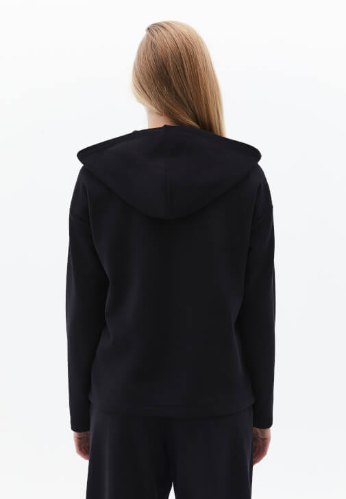 Bağcıklı Sweatshirt ve Pantolon Kombini