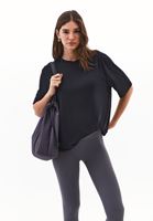 Bayan Siyah Modal Oversize Tişört