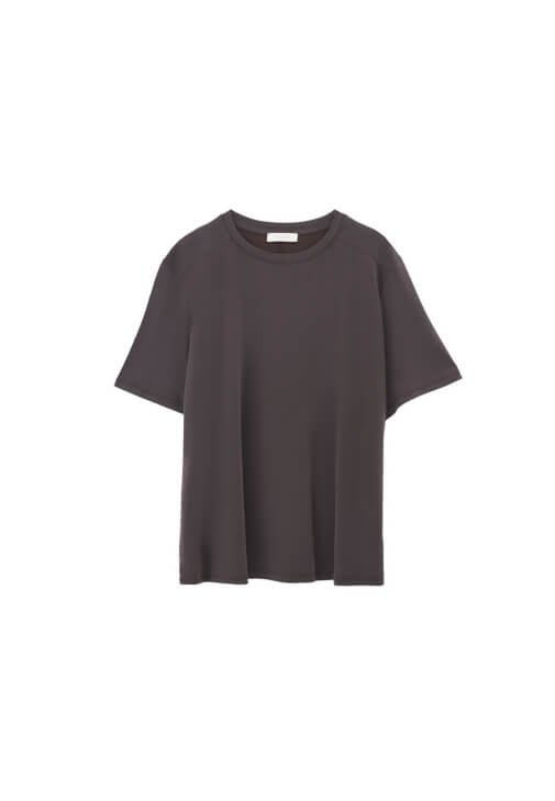 Oversize Tişört ve Modal Pantolon Kombini