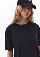 Bayan Siyah Modal Sıfır Yaka Tişört