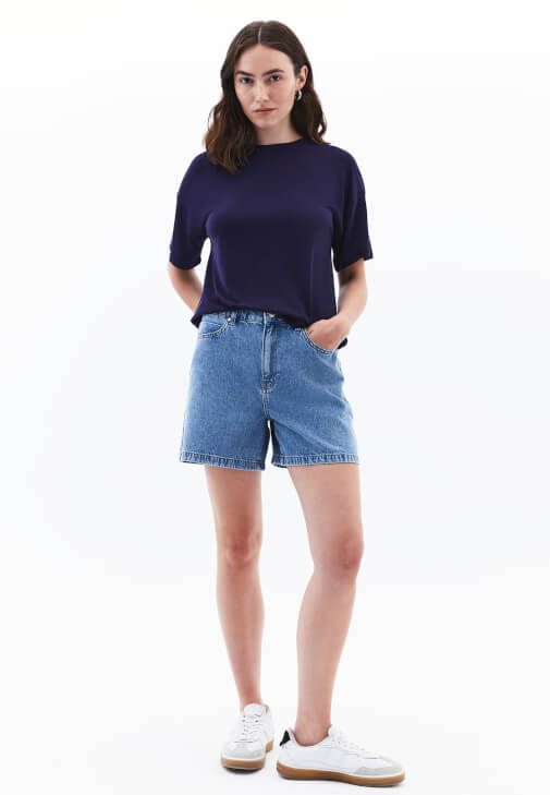Modal Sıfır Yaka Tişört ve Şort Kombini