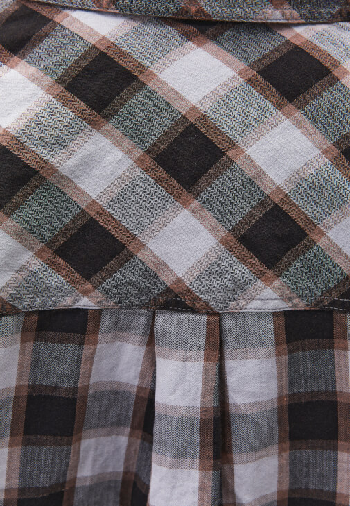 Ekoseli Gömlek ve Şort Etek Kombini