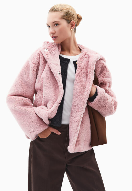 Pembe Kapüşonlu Vegan Kürk Ceket
