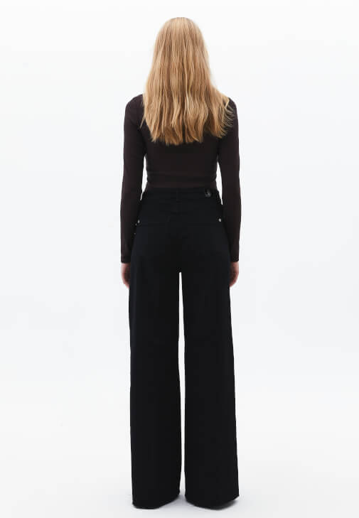 Yüksek Bel Denim ve Blazer Ceket Kombini