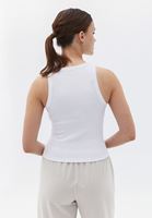 Halter Yaka Atlet ve Ceket Kombini