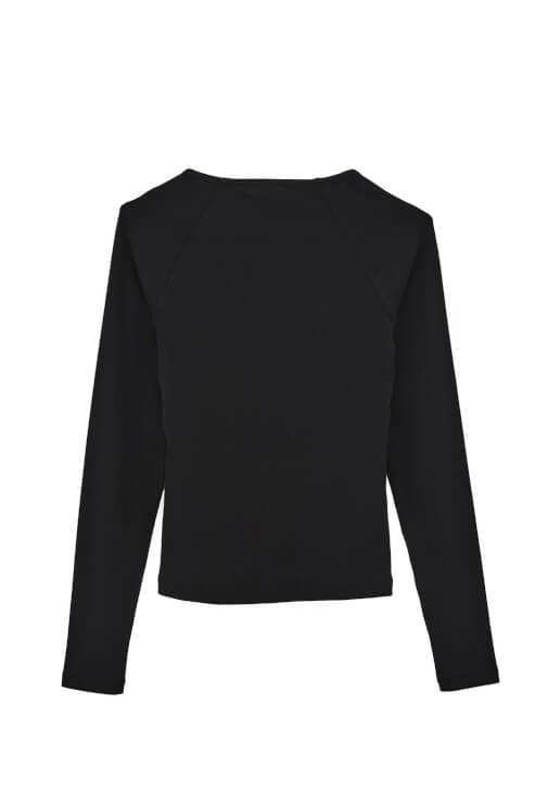 Dantelli Tişört ve Bol Paça Pantolon Kombini