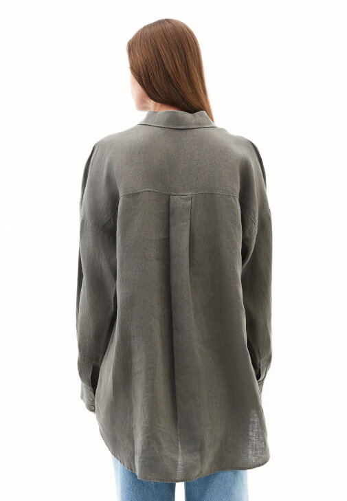 Keten Gömlek ve Wide-Leg Pantolon Kombini