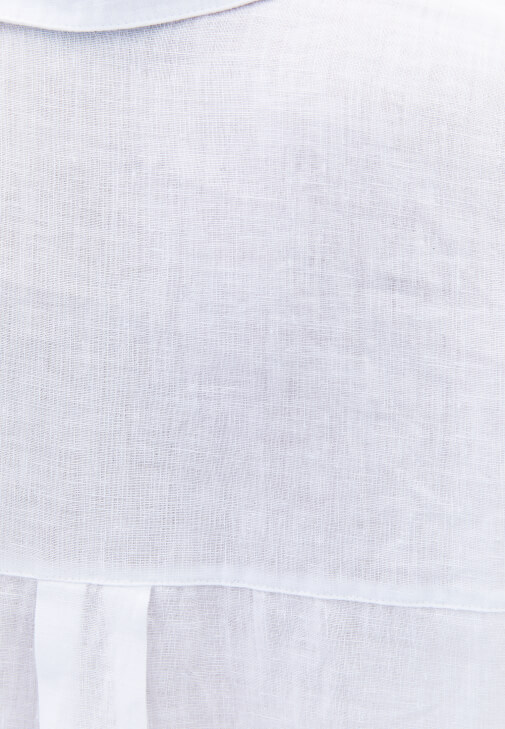 Oversize Gömlek ve Carrot-Fit Pantolon Kombini