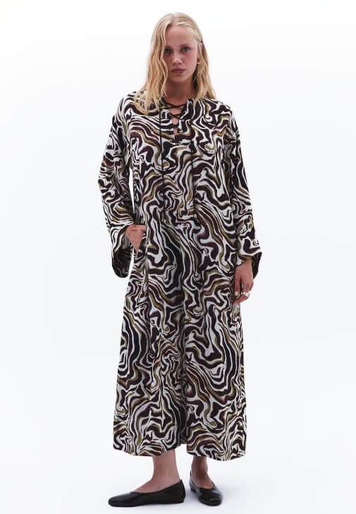 Çok Renkli Keten Karışımlı Uzun Elbise