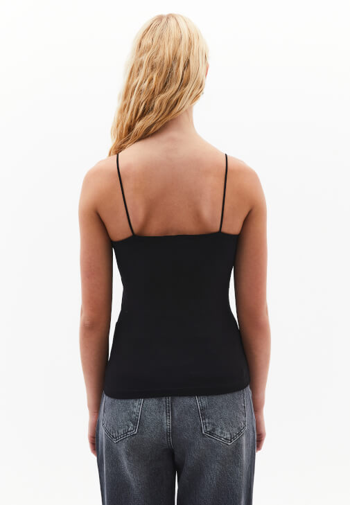 Modal Atlet ve Mom-Fit Pantolon Kombini