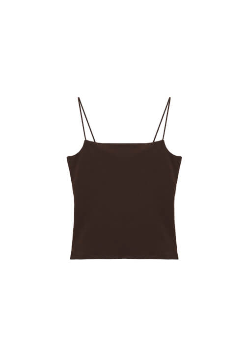 Modal Atlet ve Denim Şort Kombini