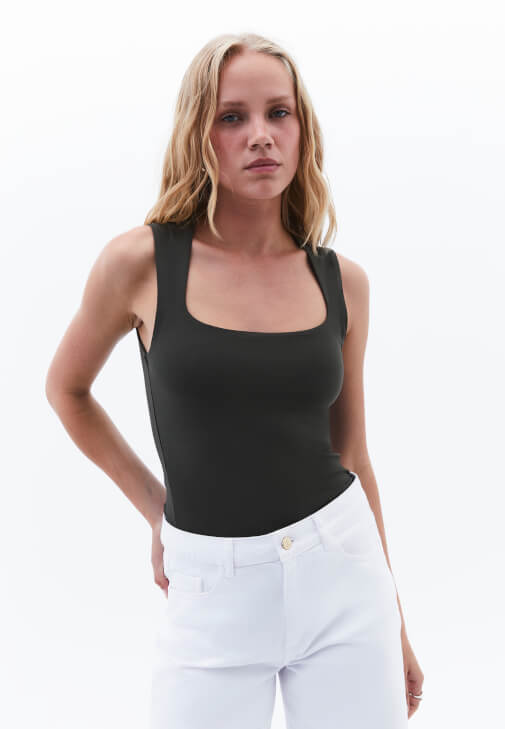 Haki Modal Kare Yaka Atlet