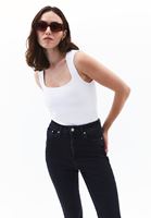 Bayan Beyaz Modal Kare Yaka Atlet