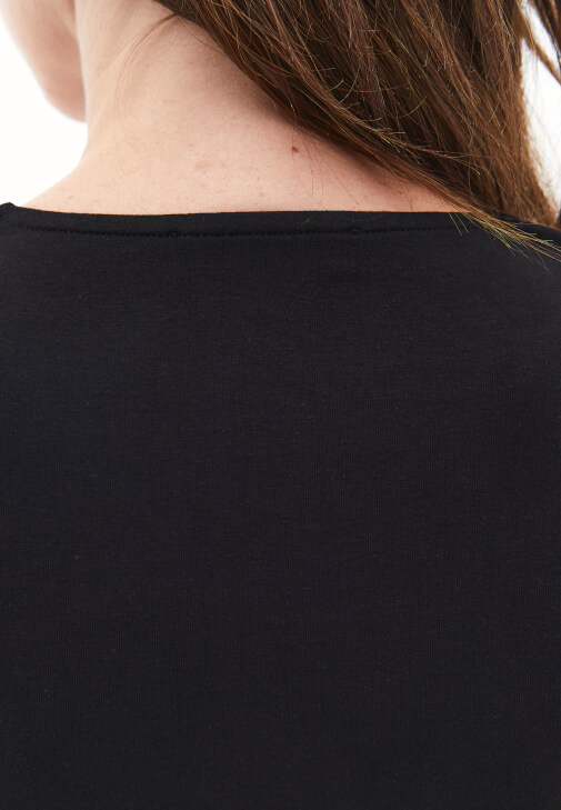 Modal Kare Yaka Tişört ve Etek Kombini