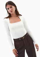 Bayan Krem Modal Kare Yaka Tişört