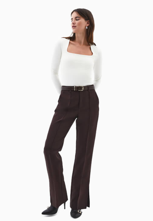 Modal Tişört ve Bootcut Pantolon Kombini