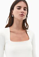 Bayan Krem Modal Kare Yaka Tişört