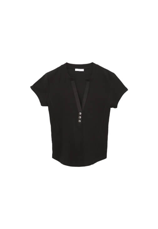 Düğmeli Tişört ve Kargo Pantolon Kombini